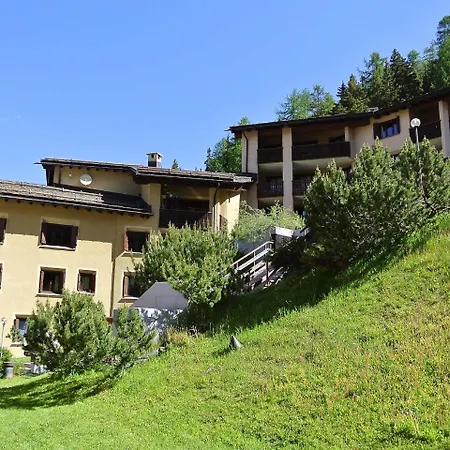 Apartment 33-1 *